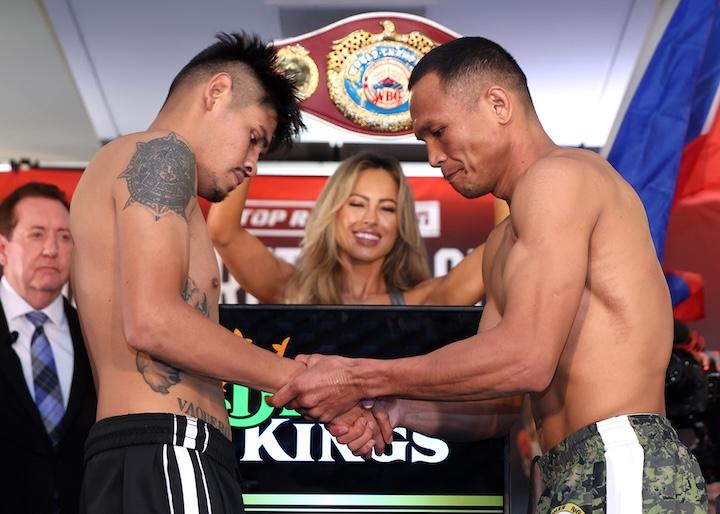 Emanuel Navarrete vs Charly Suarez