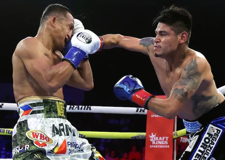 Emanuel Navarrete vs Charly Suarez