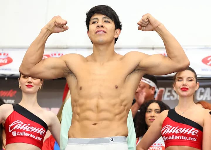 Jaime Munguia Photo: Mikey Williams / Top Rank