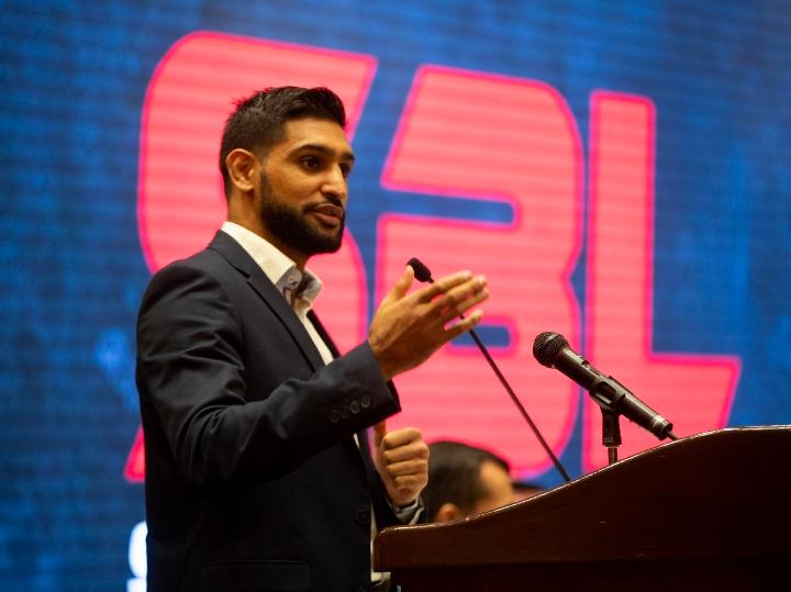 Amir Khan