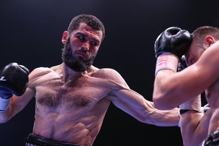 Beterbiev Deines Fight